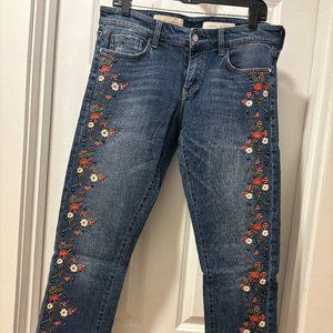 Anthropologie Pilcro and the Letterpress embroidered jeans